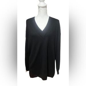 Tina Stephens black Cashmere Women's V-Neck Sweater Medium